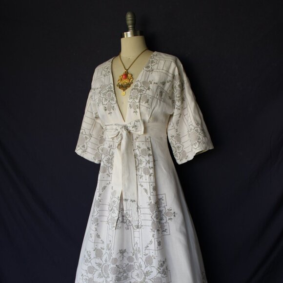 Rare custom Vintage Linen Crochet embroidered maxi dress gown caftan kimono - Picture 6 of 9